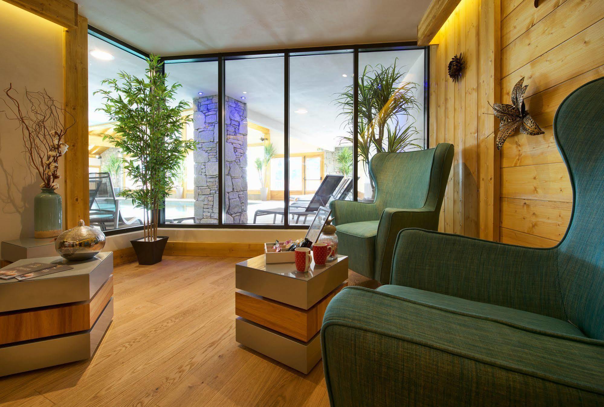 Cgh Residences And Spa Les Chalets De Leana Les Carroz d'Araches Εξωτερικό φωτογραφία